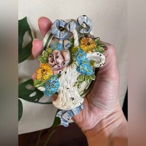 Antique 1930’s Hubley Cast Iron Flower Basket Door Knocker